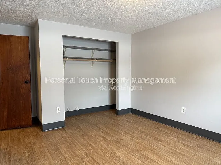 202 7th Ave N #4 — Photo 11
