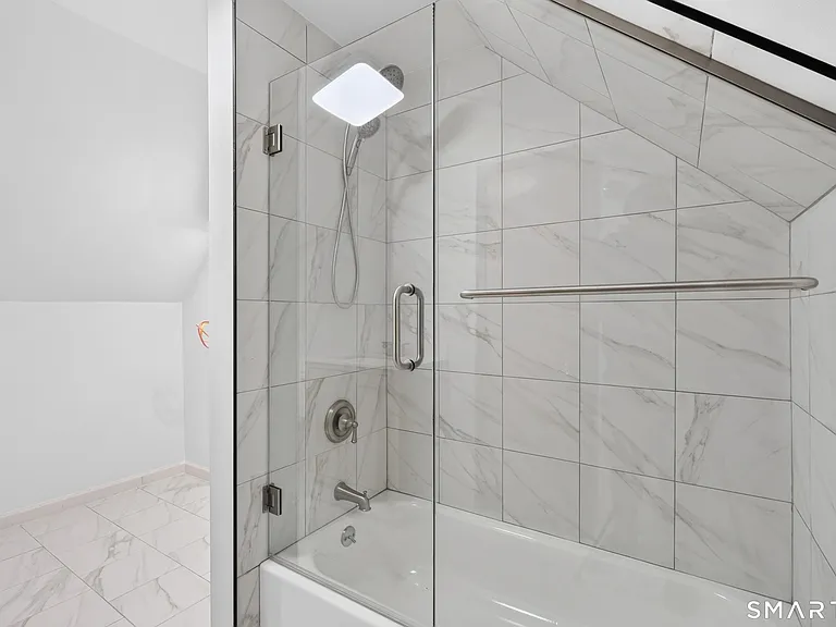 69 Johnson St #3 — Photo 23