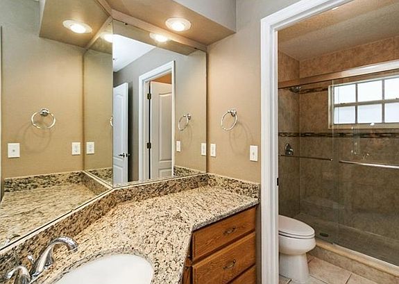 5th image of 2863 Autumn Green Dr