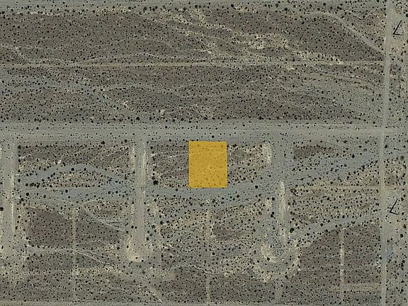 5th image of 2871 E Hilltop Ave