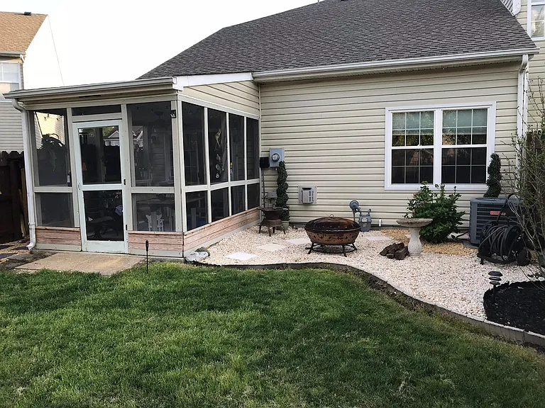 2352 Bizzone Cir — Photo 8