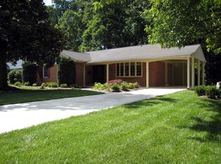 7924 Greeley Blvd, Springfield, VA 22152