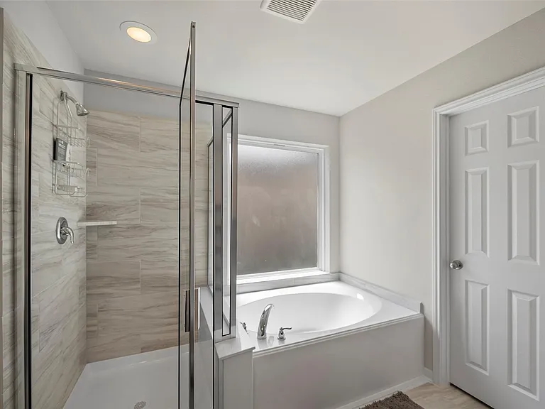 11714 Glossy Oak Ln — Photo 18