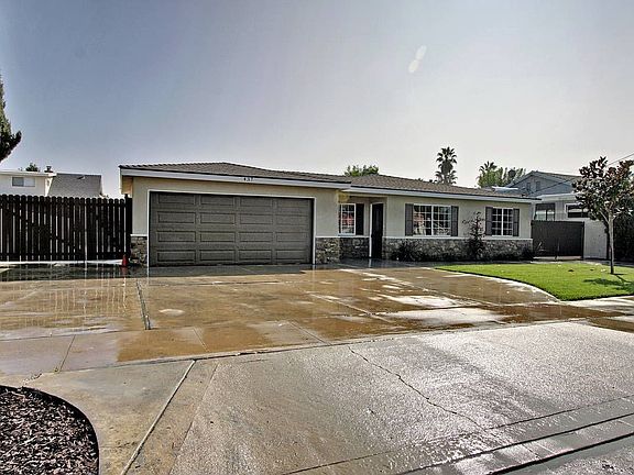 2nd image of 437 S Loretta Dr