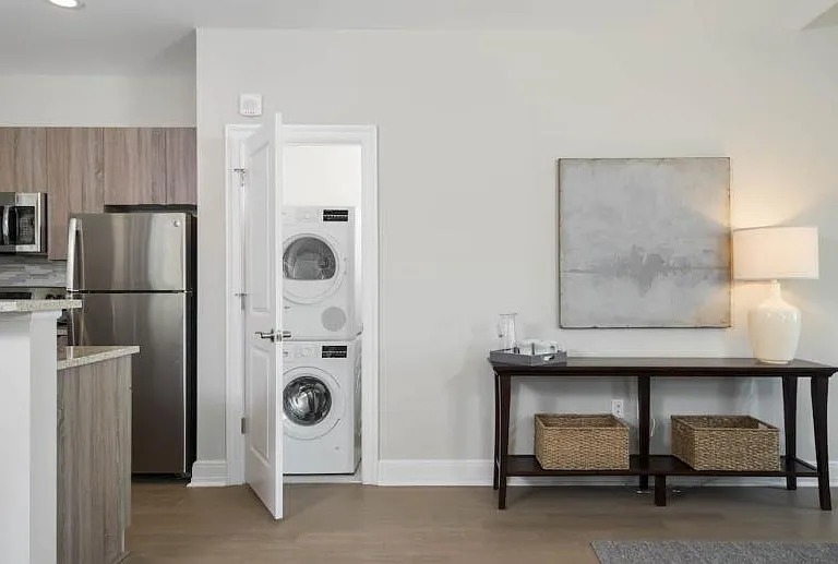The Residences at 300 St. Paul — Photo 6