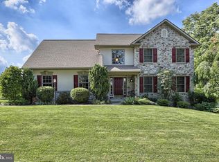 435 Clays Xing, Lebanon, PA 17042