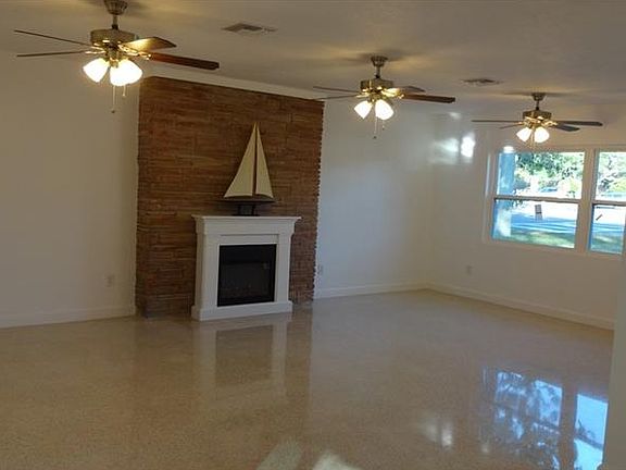5th image of 2088 N Highland Ave