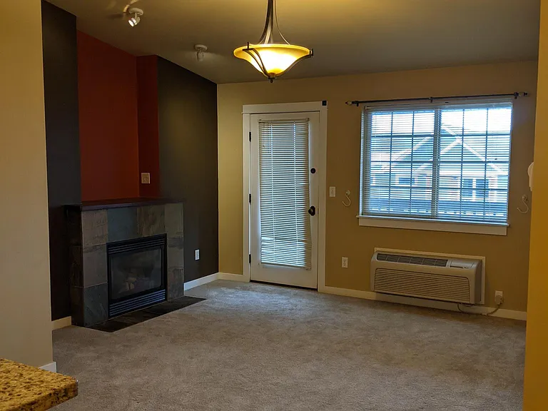 4635 Bembrick St #3B — Photo 6