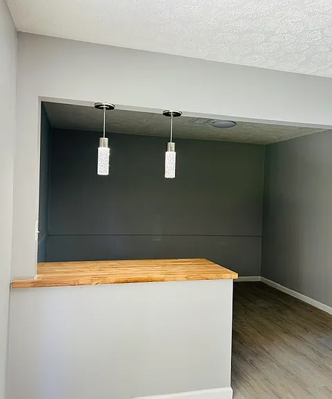 1478 Bonneville Ln — Photo 5