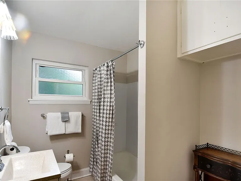 106 Dodge Rd — Photo 16