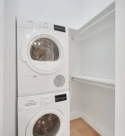 19 Saint Marks Pl #4D — Photo 4