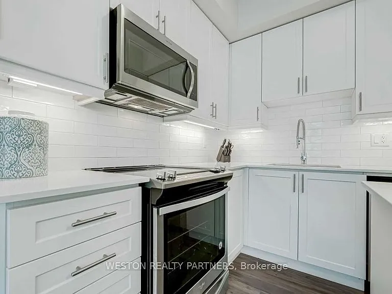 30 Fieldway Rd #76 — Photo 5