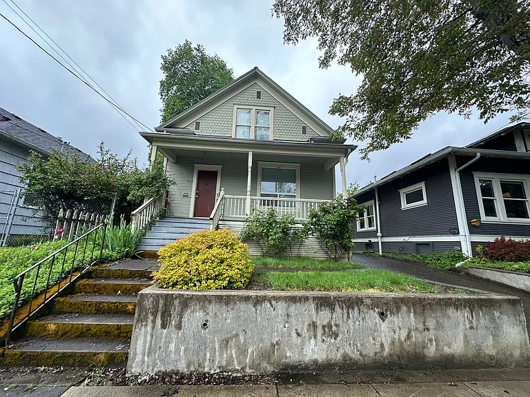 3811 NE 7th Ave — Photo 23