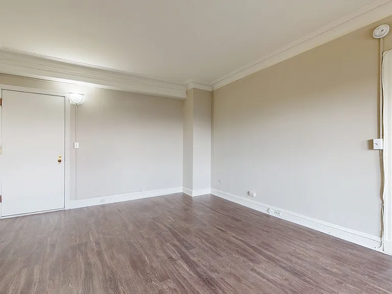 Dining/Living room