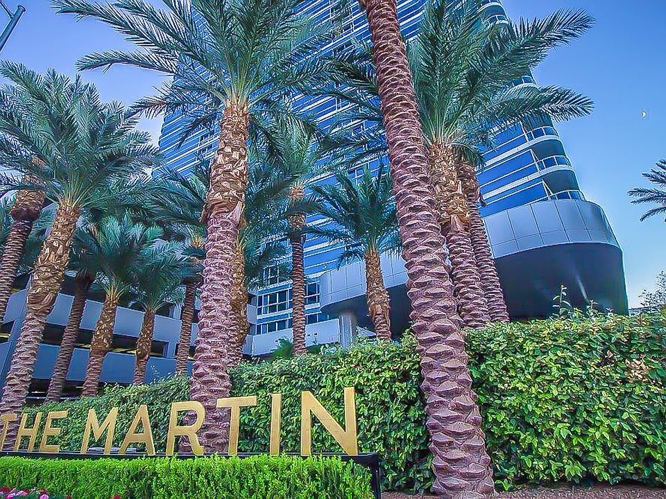 1st image of 4471 Dean Martin Dr