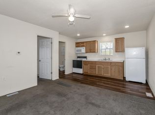 26 S Central St #2, Buckner, MO 64016