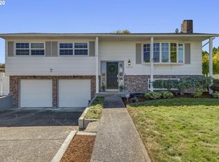 12912 NE Morris St, Portland, OR 97230