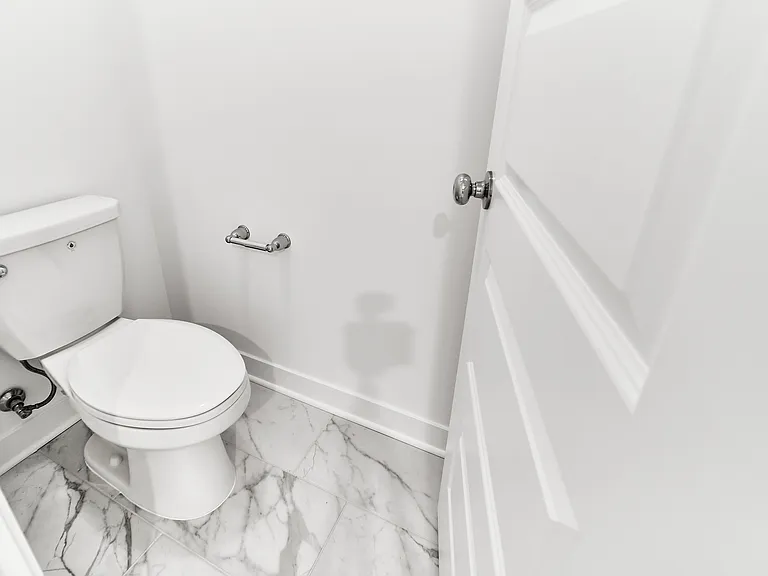 8603 Georgina St — Photo 18