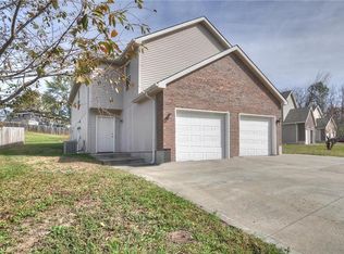 18500 3rd St, Independence, MO 64056