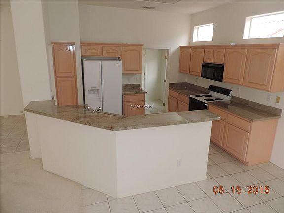 4th image of 3013 Abercorn Dr #0