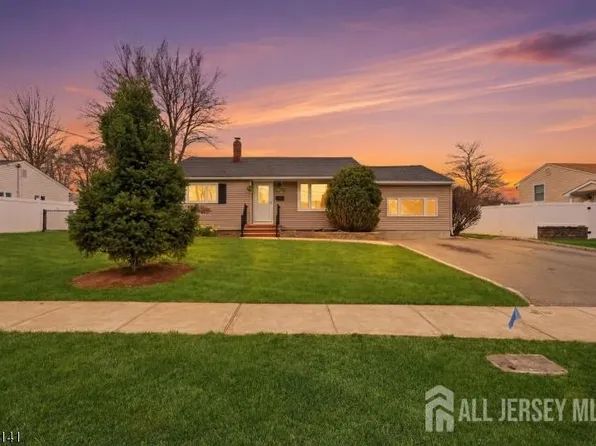 317 Ledden Ter, South Plainfield, NJ 07080