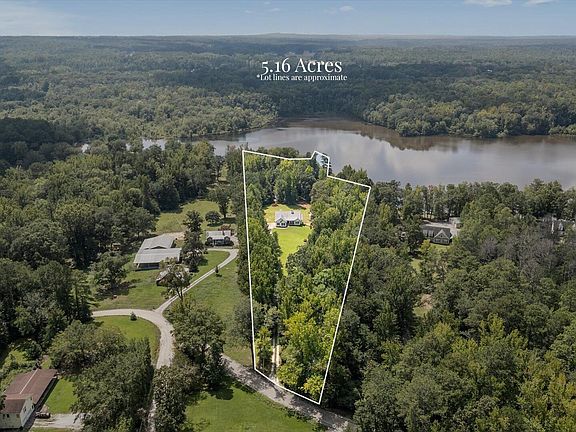 2nd image of 584 Paynes Lake Rd