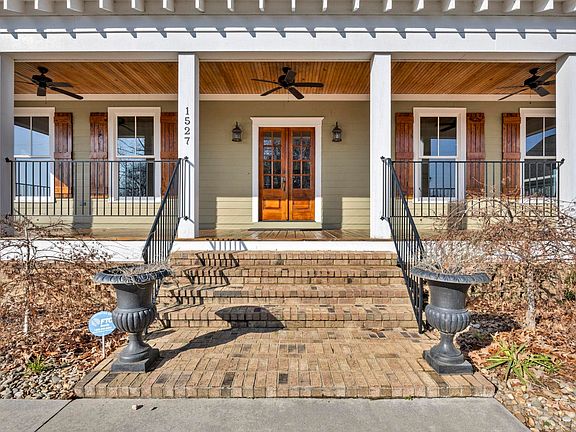 3rd image of 1527 Quail Trail