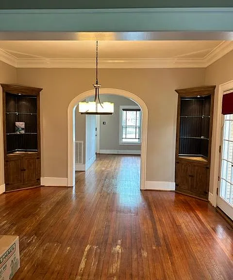 1023 W Gardner St — Photo 6
