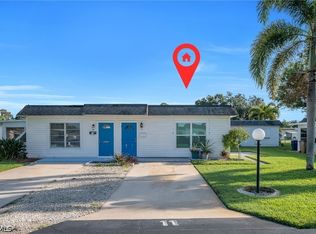 11 Hamlin Ct, Lehigh Acres, FL 33936