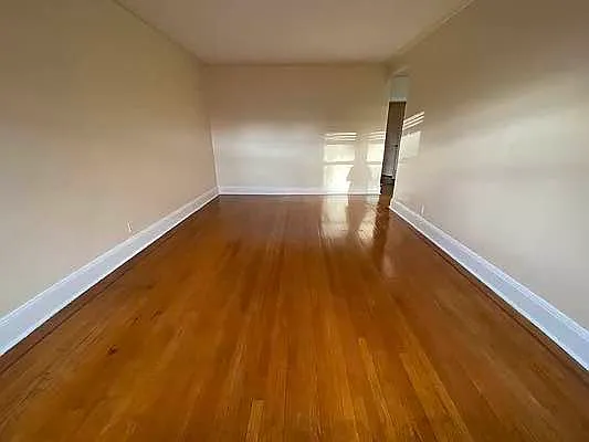 Rented by Contact Realty | media 6