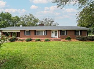 115 Coram Ave, Boonville, NC 27011