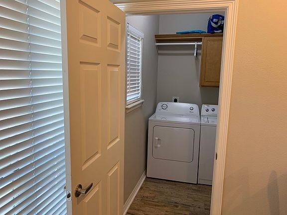 2nd image of 305 Holleman Dr #703