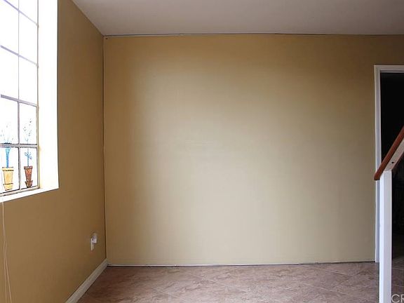 5th image of 15532 Agate Ct