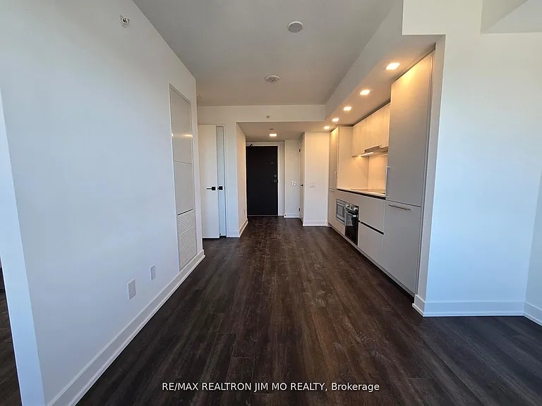 609 Sherbourne St #1109 — Photo 4