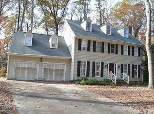 206 Greenwood Cir, Cary, NC 27511