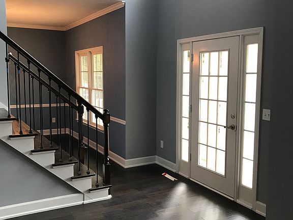 5th image of 580 Wisteria Dr