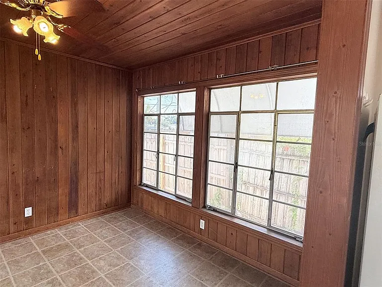 4935 Emerson Ave S — Photo 11