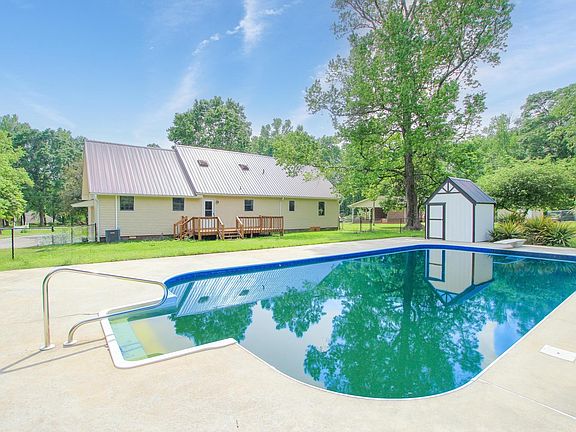 5th image of 540 County Road 597