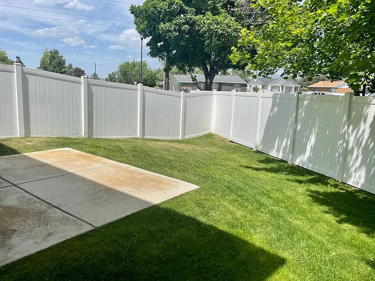 561 E Purple Lilac Ln — Photo 3