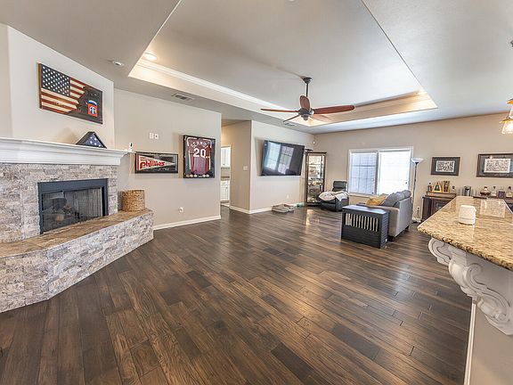 2nd image of 1 Highland Dr