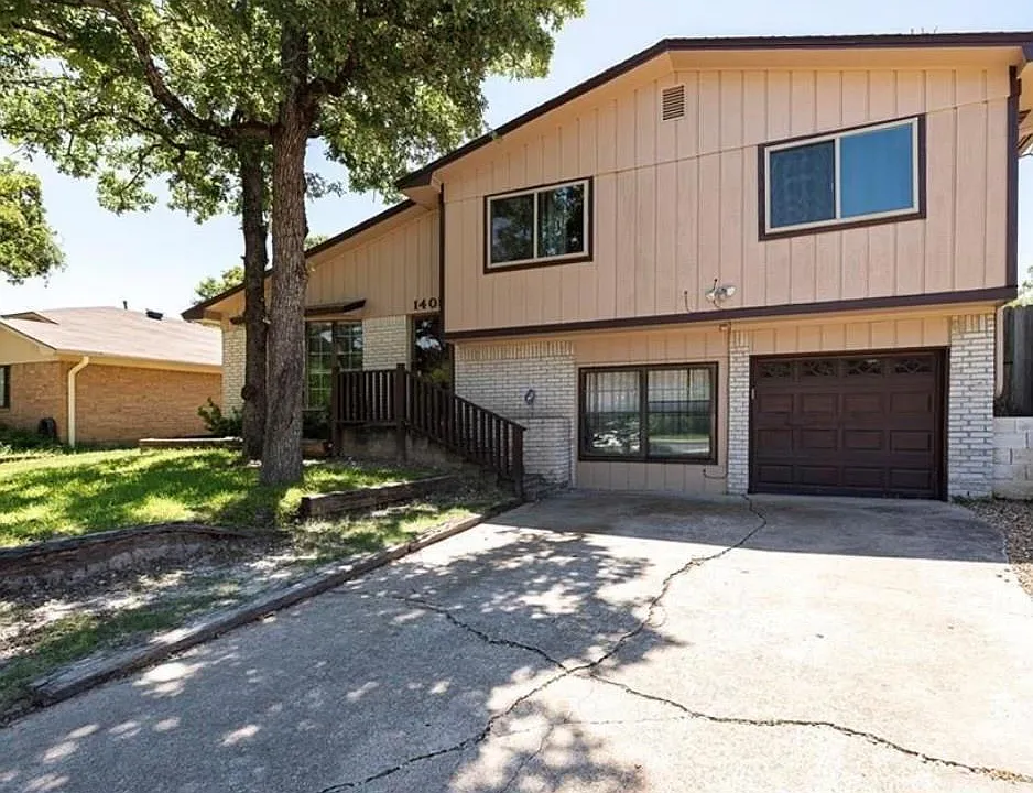 1405 Magnolia Dr