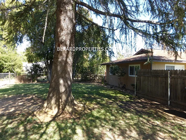 3810 65th St — Photo 13