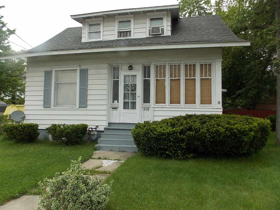 1st image of 1420 N Michigan St