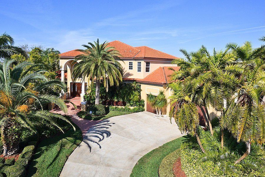 1st image of 6309 Pasadena Point Blvd