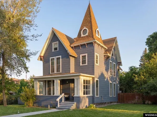 1025 Summit St, Evanston, WY 82930
