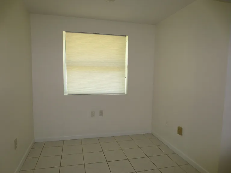 3132 Brunswick Cir — Photo 8