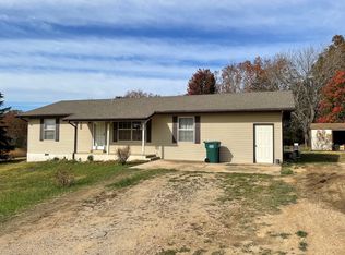 8431 Sycamore St, Birch Tree, MO 65438