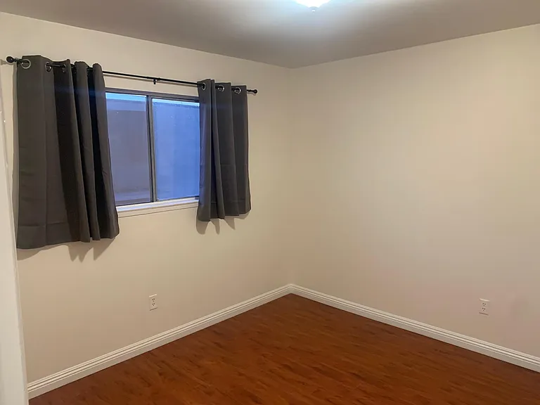 1580 College View Dr #4 — Photo 18