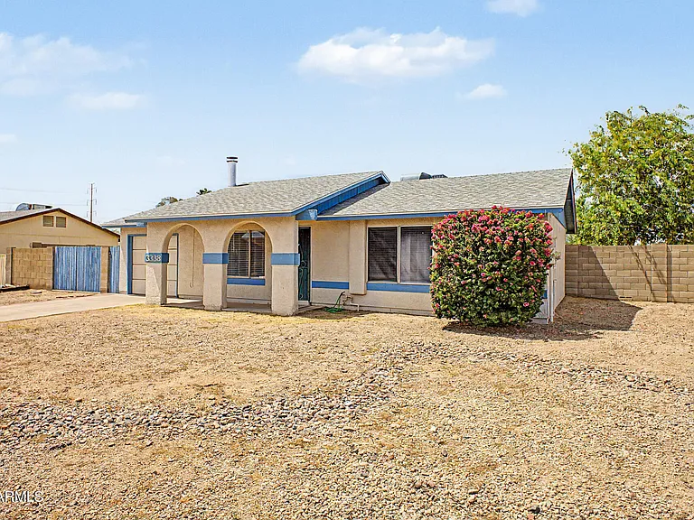 3338 W Tonto Ln — Photo 17