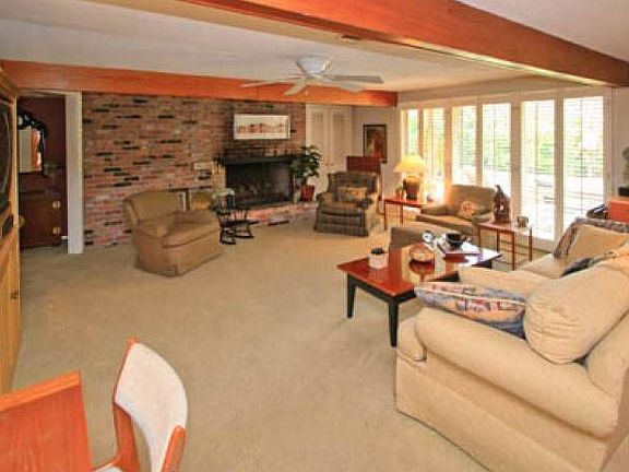 3rd image of 1701 Morningside Dr